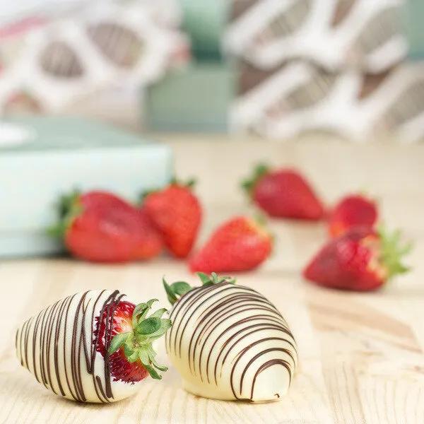 Erdbeeren in weißer Schokolade - Schokofrüchte kaufen