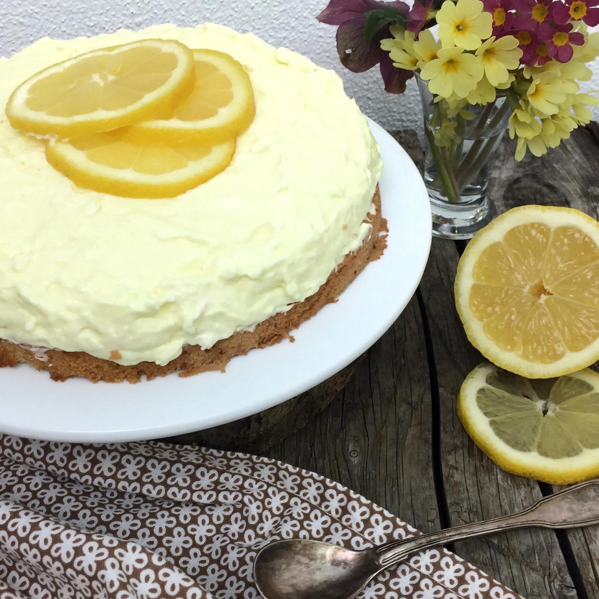 Zitronen-Torte mit KOMEKO ‚Kuchenglück‘ - glutenfrei - glutenfreie ...