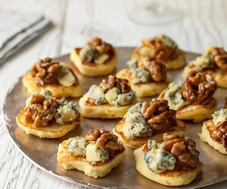 Pastinaken-Blinis mit Blauschimmelkäse, Nüssen und Honig - Cookidoo ...