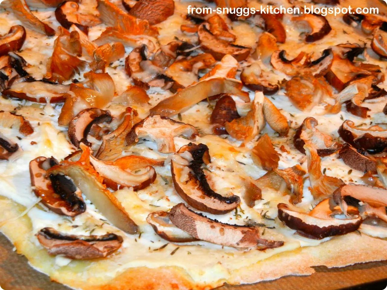 Pizza mit Ricotta &amp; Pilzen - From-Snuggs-Kitchen