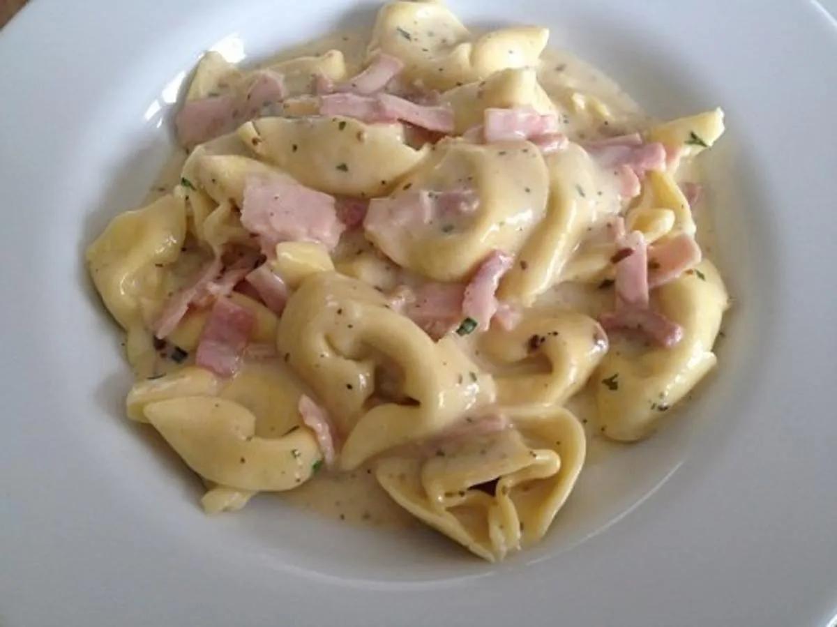 tortellini käse sahne sauce - DrBeckmann