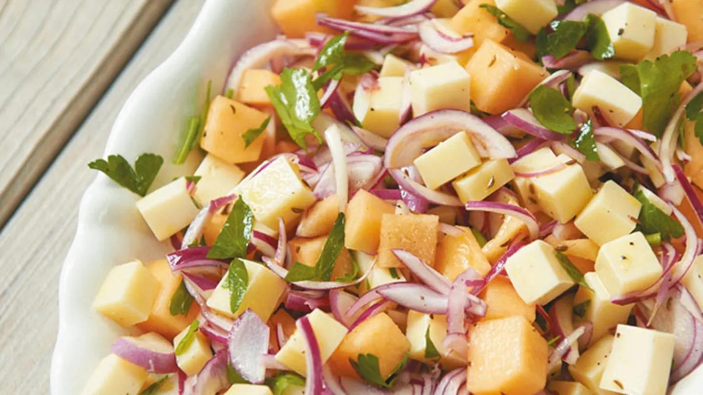 Käse-Melonen-Salat Rezept - [ESSEN UND TRINKEN]