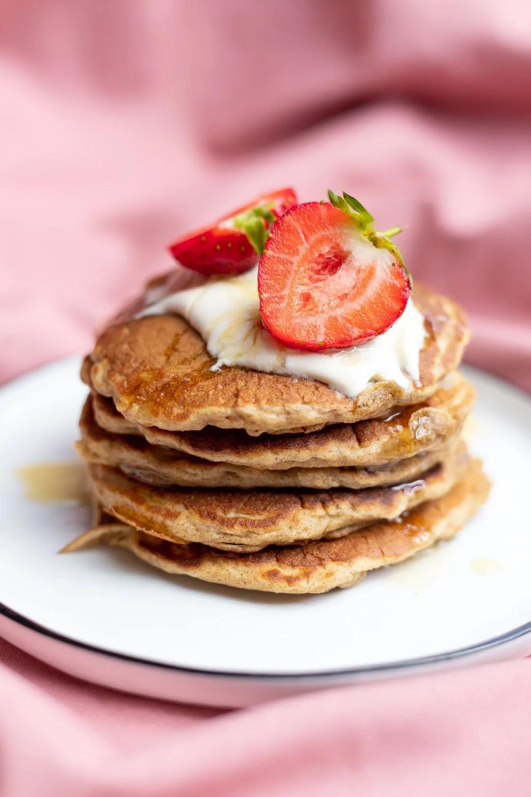 Klassische Palatschinken – das einfache und schnelle Rezept | Happy Plates