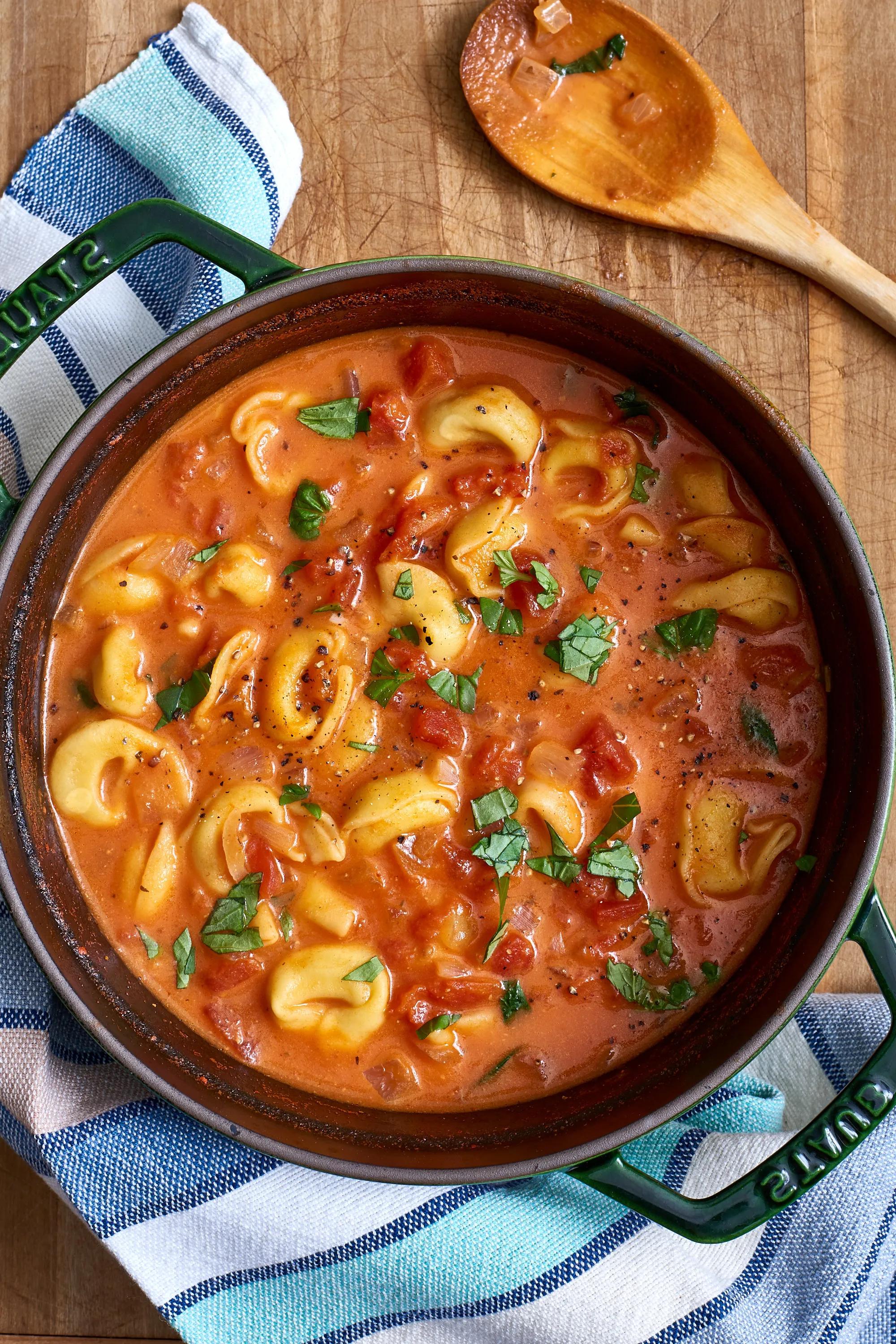 Tomaten-Tortellini-Suppe - Tag Rezepte