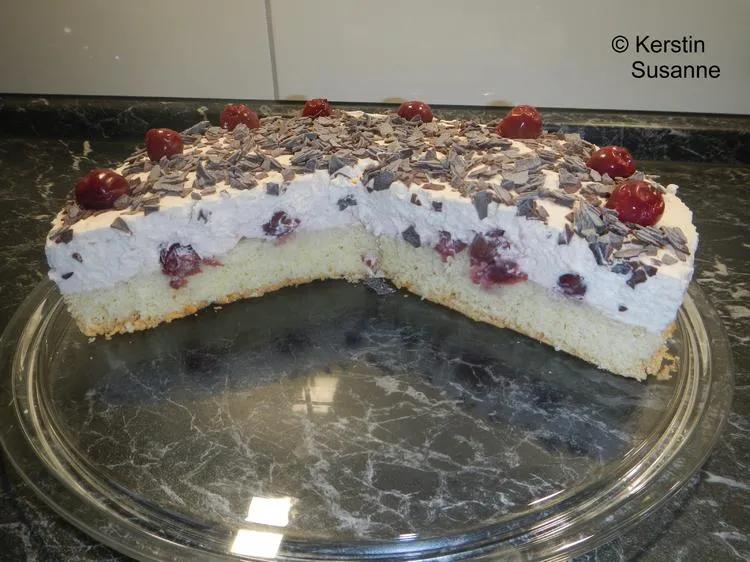 Kirsch-Sahne-Torte - Rezept mit Bild - kochbar.de