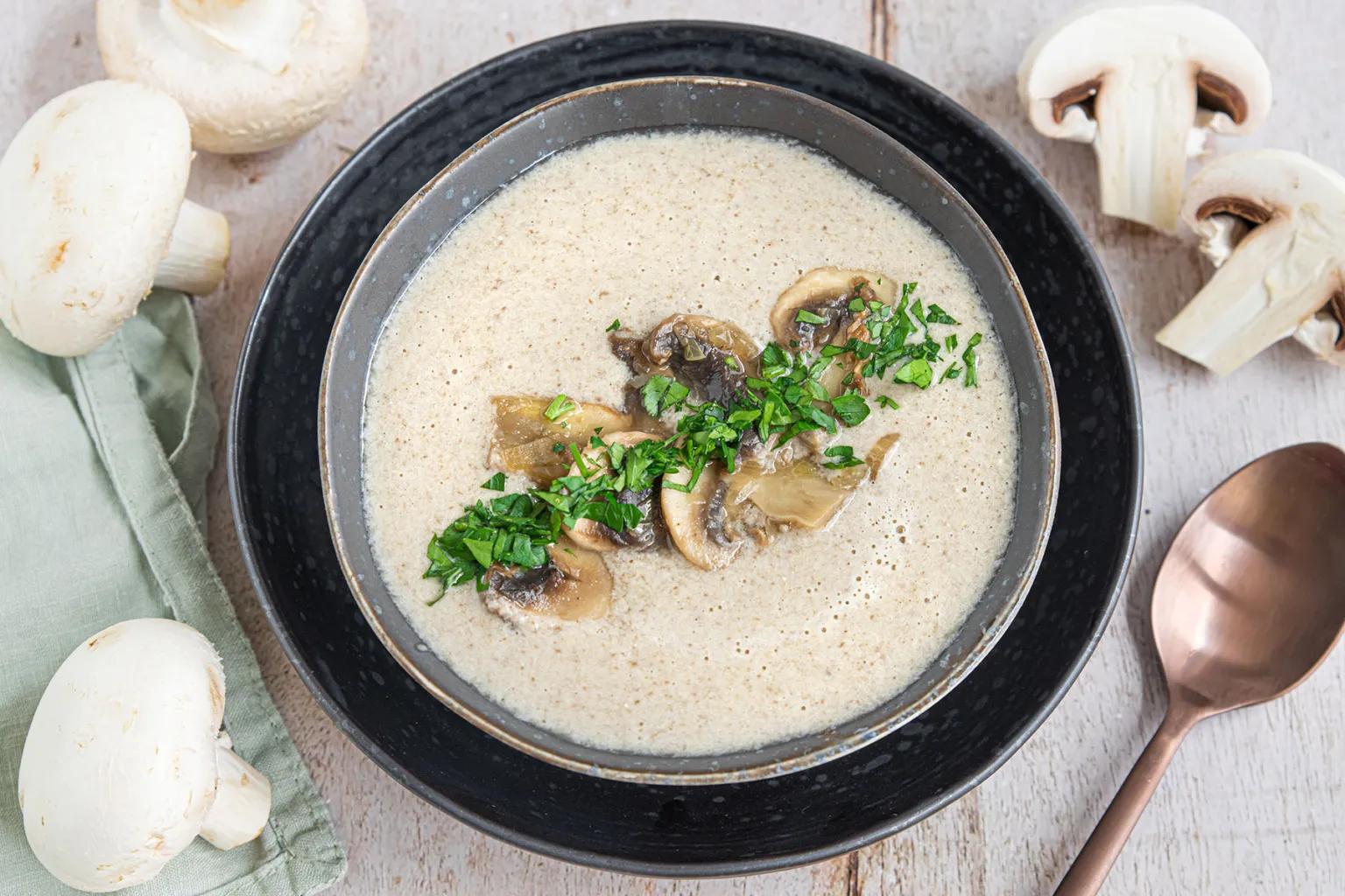 Champignonsuppe | Rezept - eat.de