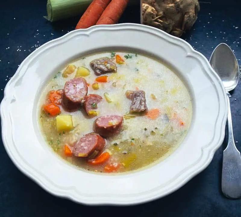 Graupensuppe Rezept - Graupensuppe mit Rindfleisch - Kochen aus Liebe