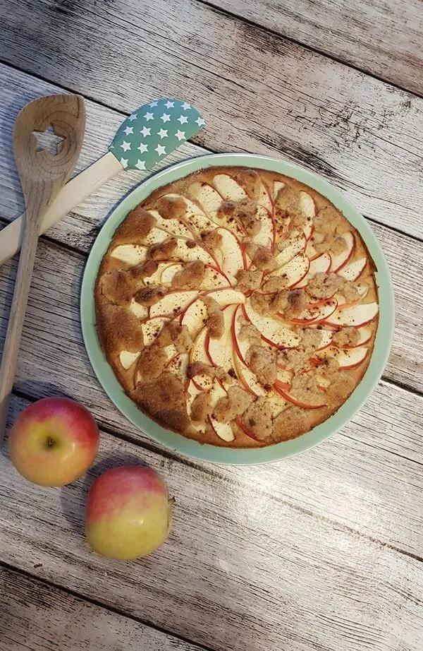 Low Carb Ofenpfannkuchen mit Äpfeln und Streuseln | Ofenpfannkuchen ...