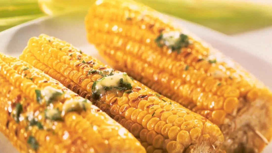 Grillen: Rezept für Corn on the Cob - Maiskolben vom Grill