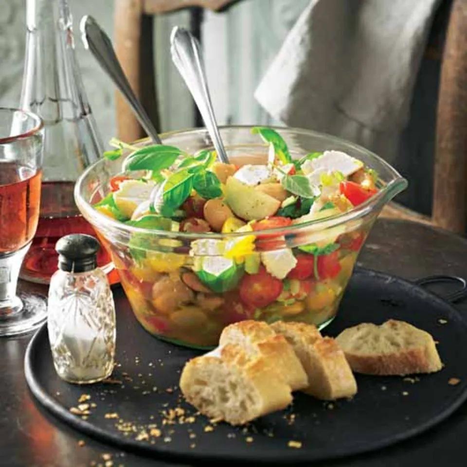 Tomaten-Bohnen-Salat mit Schafskäse | Rezept | Salat mit schafskäse ...