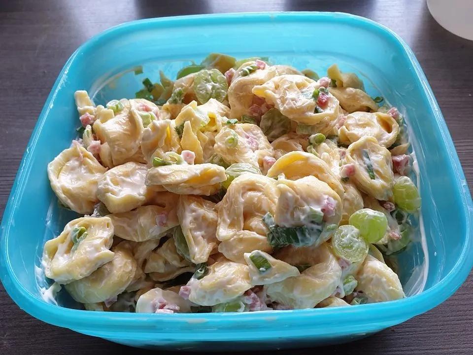 Tortellinisalat mit Trauben von AnjaMeyer| Chefkoch