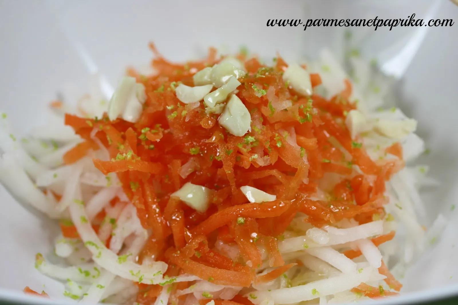 Parmesan et Paprika: Salade façon Thaï de Daikon et Carottes