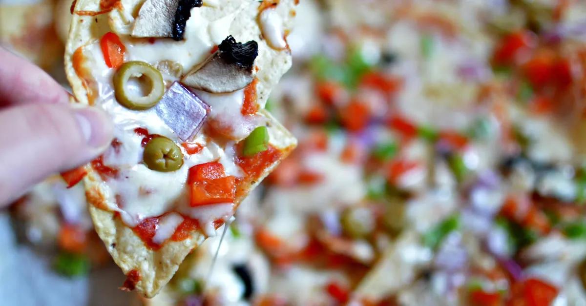 Easy 15-Minute Pizza Nachos