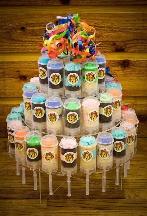 Happy Birthday push up cake pop tier. A great idea for a centerpiece ...