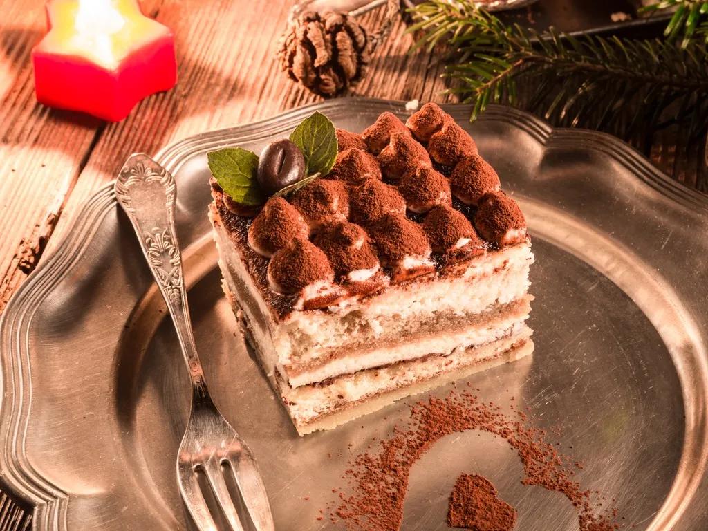 Christmas Dessert - Irish Cream &amp; Clementine Tiramisu - The Culinary ...