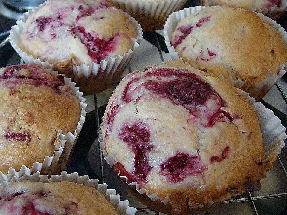 Himbeer - Muffins mit Joghurt von Morgenmuffel81 | Chefkoch