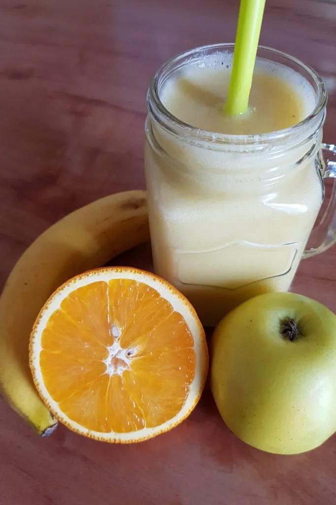 How to make banana, apple and orange smoothie - Mi espacio preferido in ...