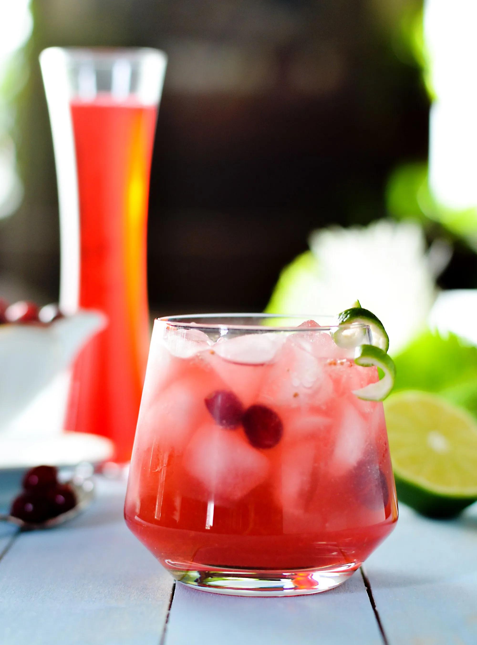 Cranberry Caipirinha | Recipe | Winter cocktails, Cranberry, Caipirinha