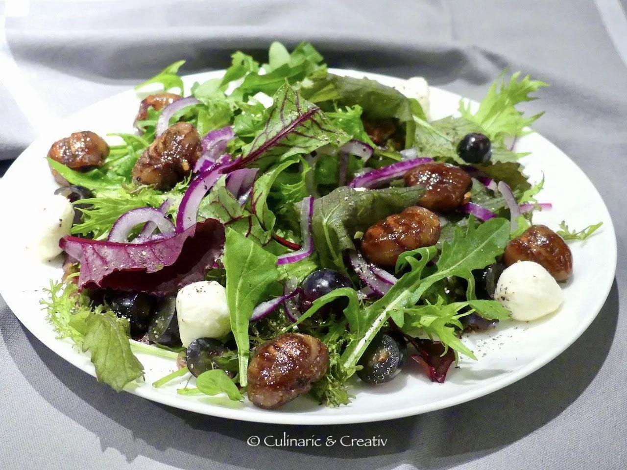 Wildkräuter-Salat mit karamellisierten Maronen | Wildkräuter salat ...