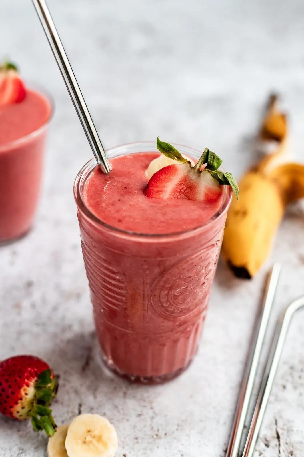 Vitamin C Strawberry Orange Banana Smoothie | Ambitious Kitchen