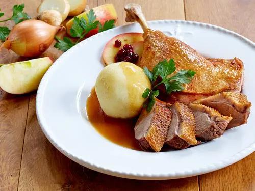 Gänsebraten Rezept - Pfanni