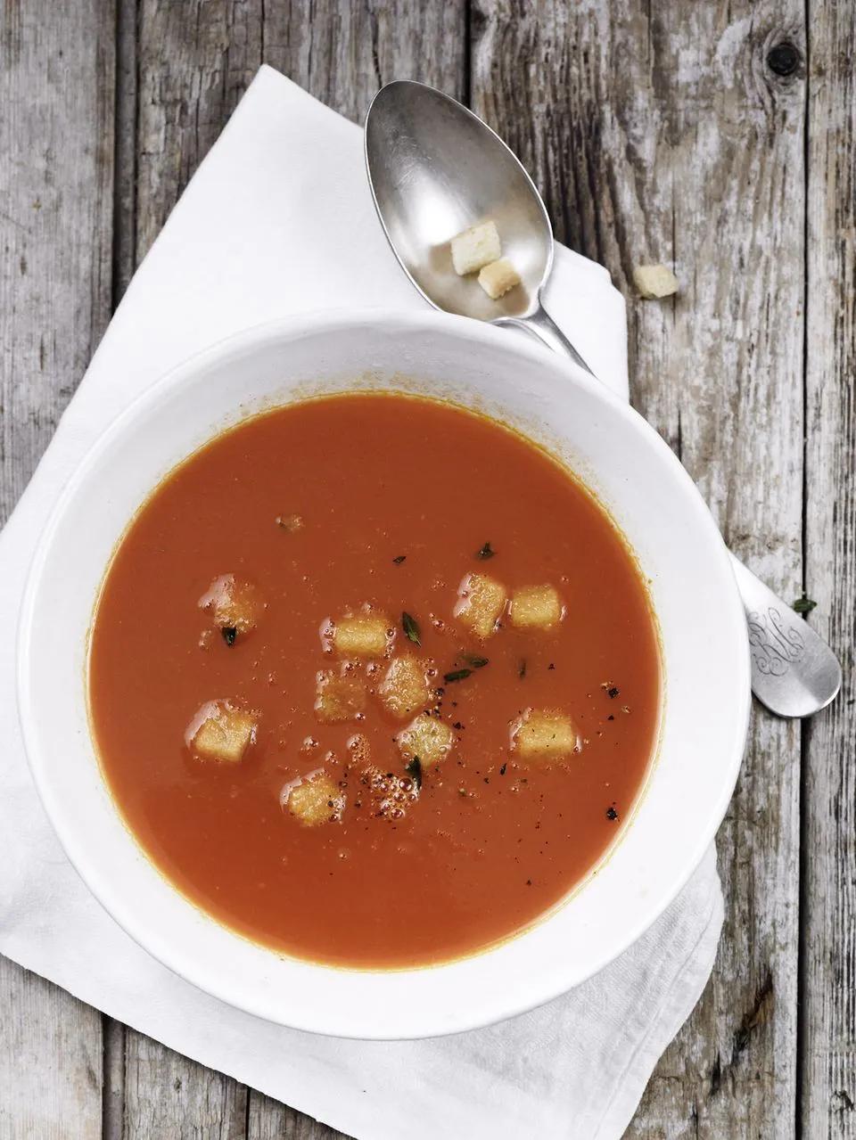 Tomatensuppe: So wird sie perfekt | BRIGITTE.de