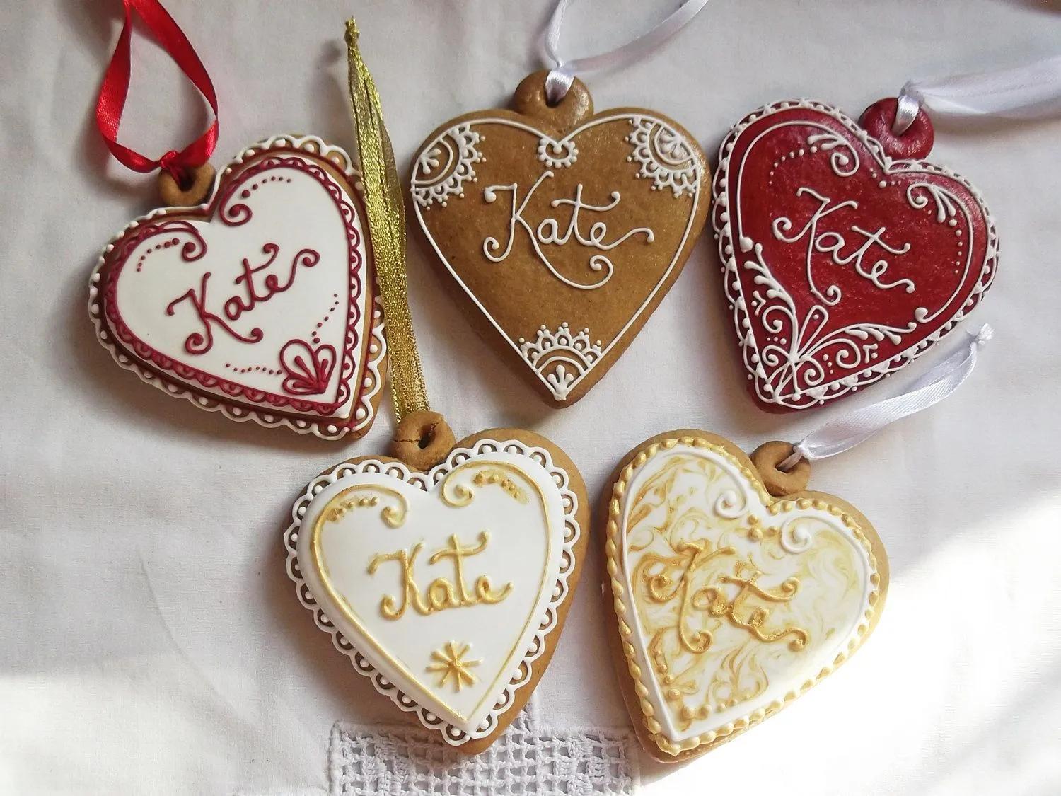 Personalized Gingerbread Heart Hanging by CookieArtLondon on Etsy ...