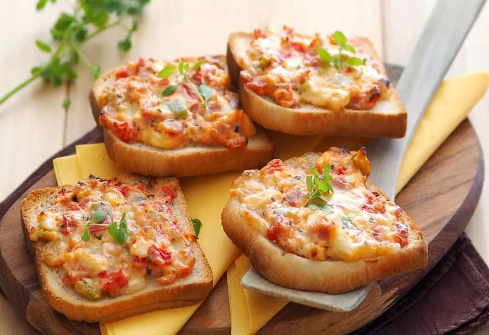 Pizzabrötchen » herzhafte Gerichte &amp; Speisen