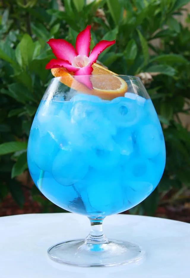 Blue Curacao Margarita