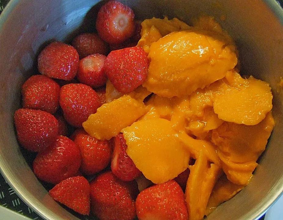 Erdbeer-Mango-Konfitüre von miguan | Chefkoch.de