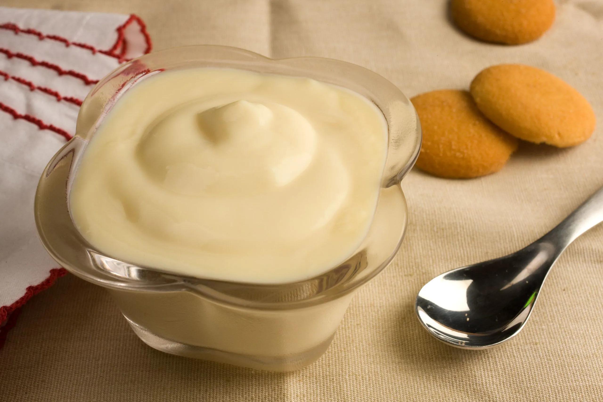 Einfaches Vanillepudding-Rezept | Vanilla pudding recipes, Homemade ...