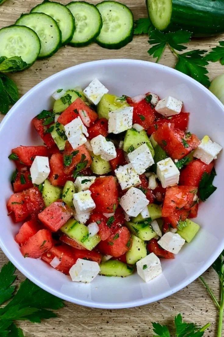 Wassermelonen-Feta-Salat - Sommersalat mit Melone 🍉 | Rezept ...