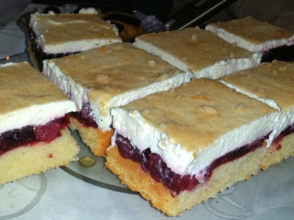 Kirschkuchen mit Schmand-Sahne von Backelse2 | Chefkoch