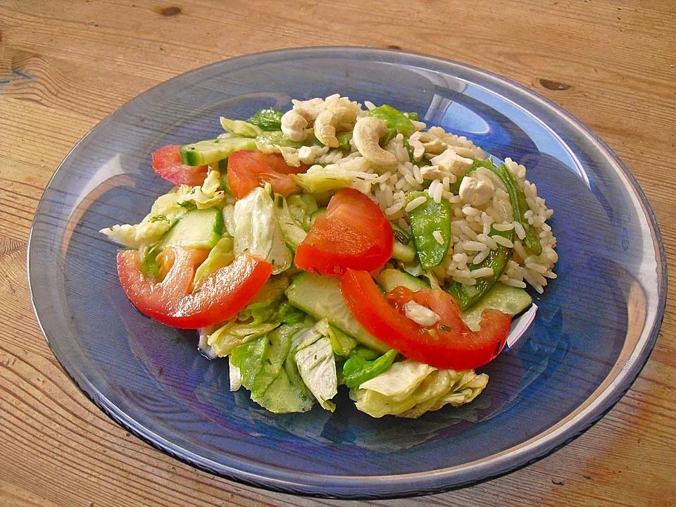 Pikanter Tomaten - Gurken - Salat von McMoe | Chefkoch.de