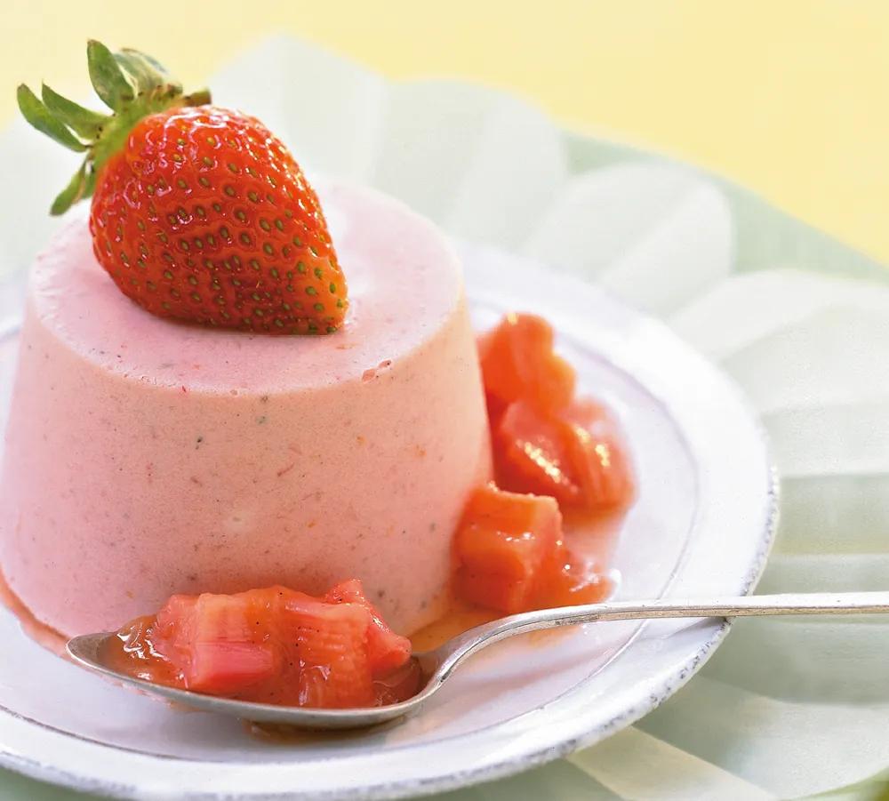 Erdbeerparfait | Rezepte, Gefrorene erdbeeren rezepte, Dessert rezepte ...