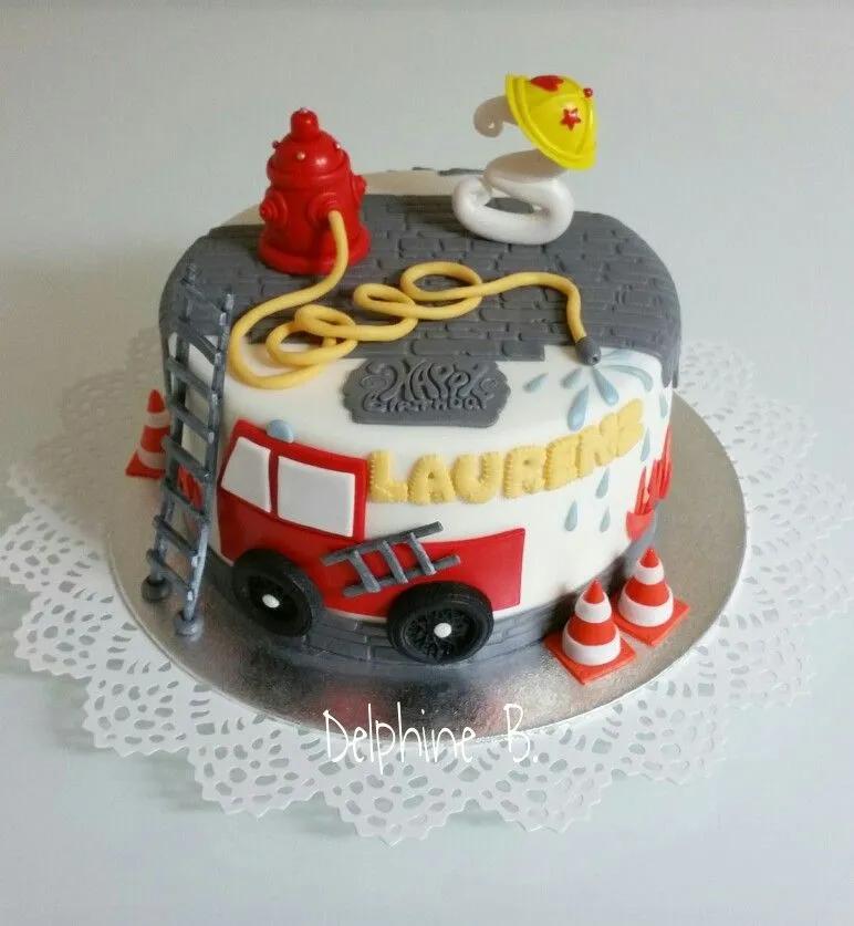 Fireman cake - Feuerwehr | Motivtorten, Geburtstagsparty, Kolaci i torte