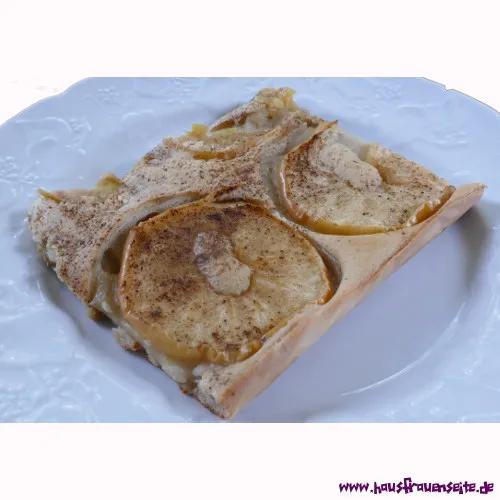 vegane Ofenpfannkuchen mit Äpfeln - Rezept mit Bild