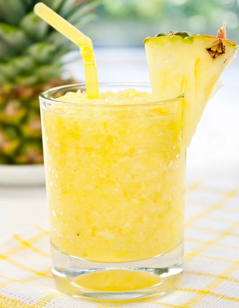 Cocktail Pineapple margarita à la tequila et ananas pour 1 personne ...