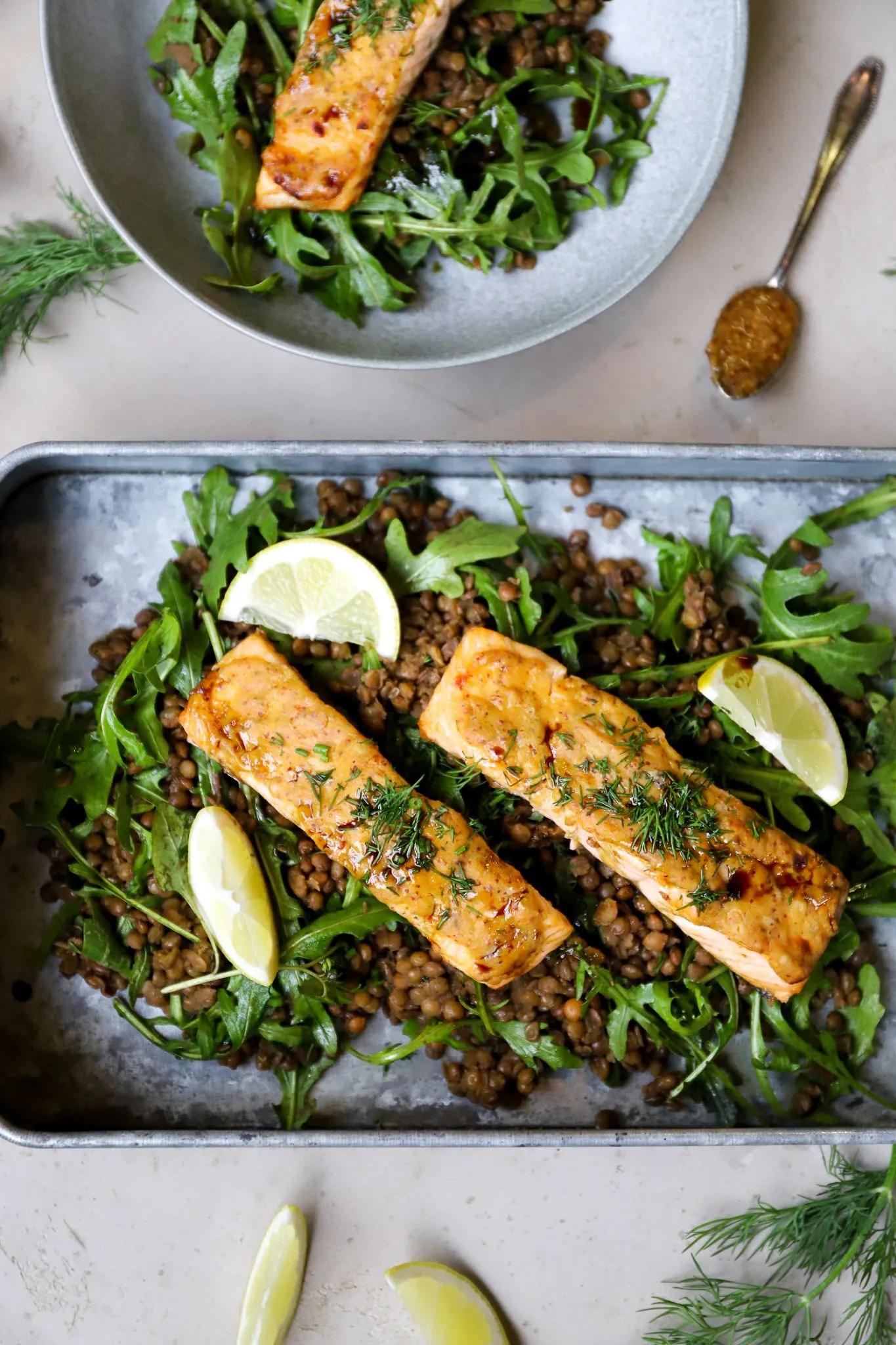 Lachsfilet mit Senfkruste | Ruccola salat, Rezepte, Airfryer rezepte