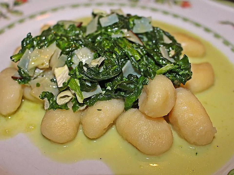 Gnocchi mit Spinat - Gorgonzola - Sauce von lacrimosa_80| Chefkoch
