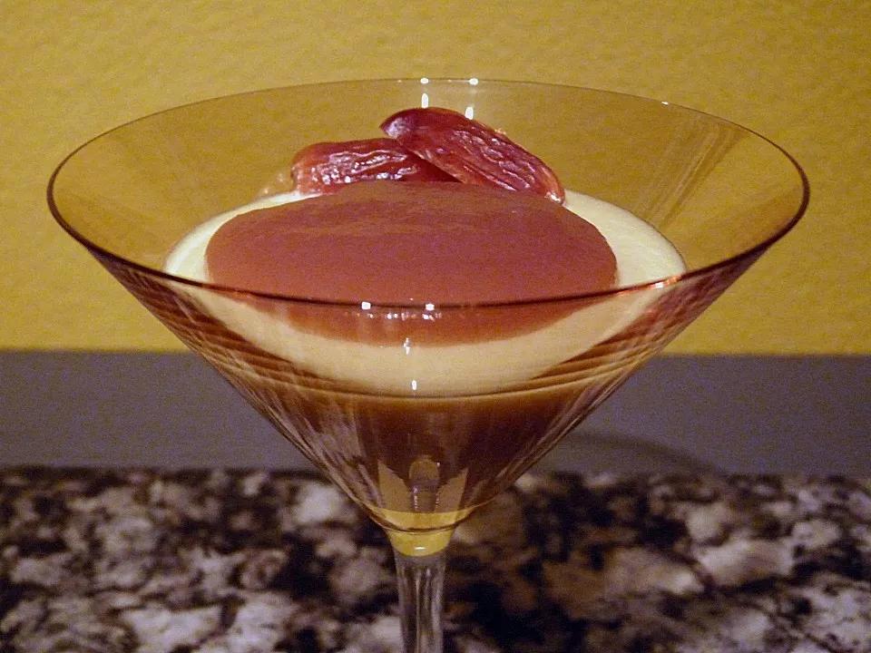 Weiße Mousse au Chocolat mit pink Apfelmus von B-B-Q | Chefkoch.de