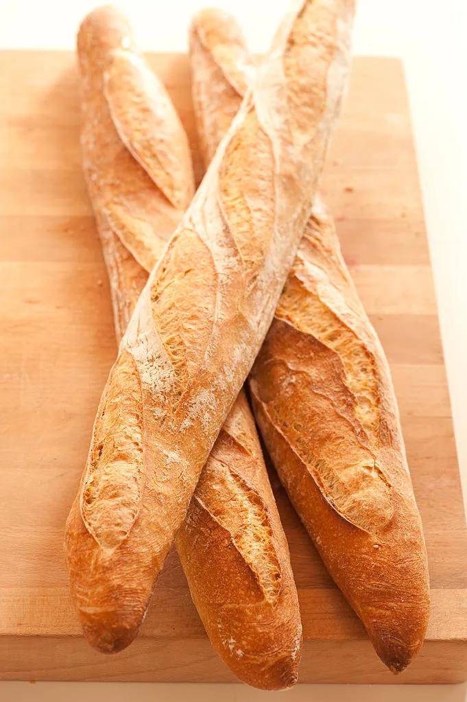 18 Facts About Baguettes - Journey To France