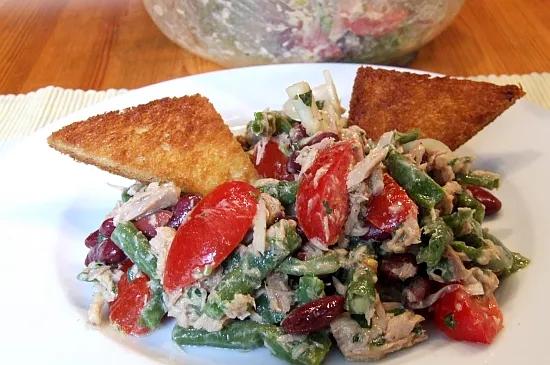 Einfach, lecker &amp; üppig: Zweierlei-Bohnen-Salat mit Thunfisch | Lotta ...
