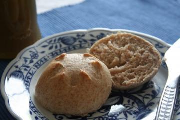 brötchen zum frühstück grundrezept