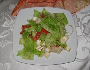 bunter salat mit feta