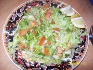 gemischter salat mit kräuterdressing