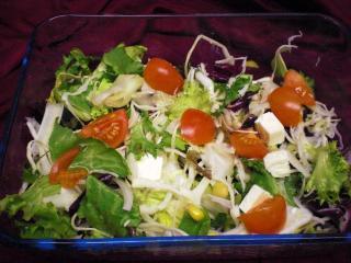 gemischter salat mit scamorza