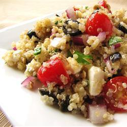 griechischer salat mit quinoa