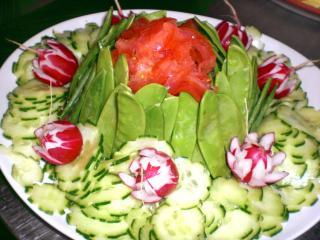 gurken tomaten zuckerschoten salat