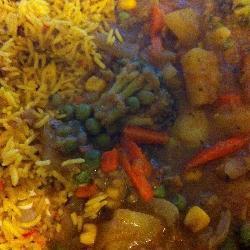 indisches veganes gemüse curry